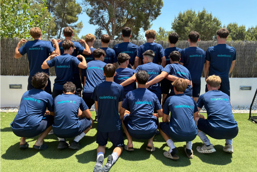Compartim molt més que uns colors: Quàntica Instal.lacions, SL i el Club Egara